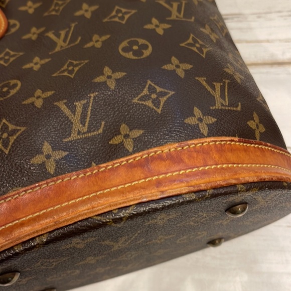 Authentic Louis Vuitton Petit Bucket Bag - Picture 6 of 13